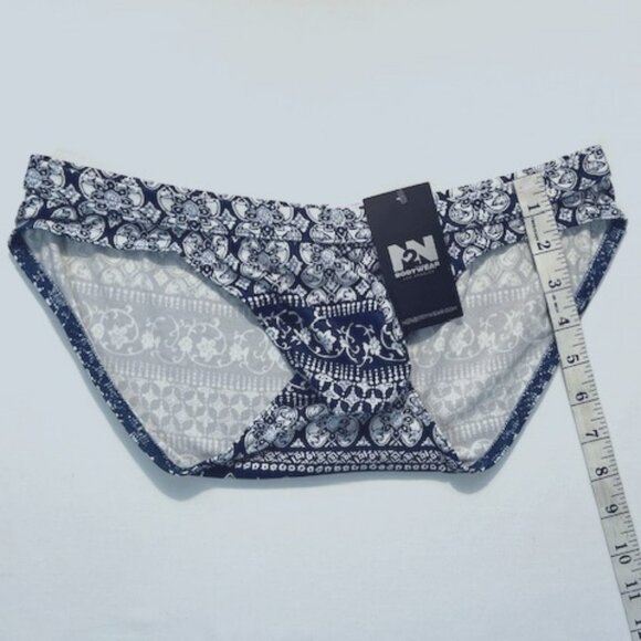 N2N Bodywear Size M Provence Brief - Navy/Blue/White - Roomy Pouch - Navy Batik - Picture 5 of 11